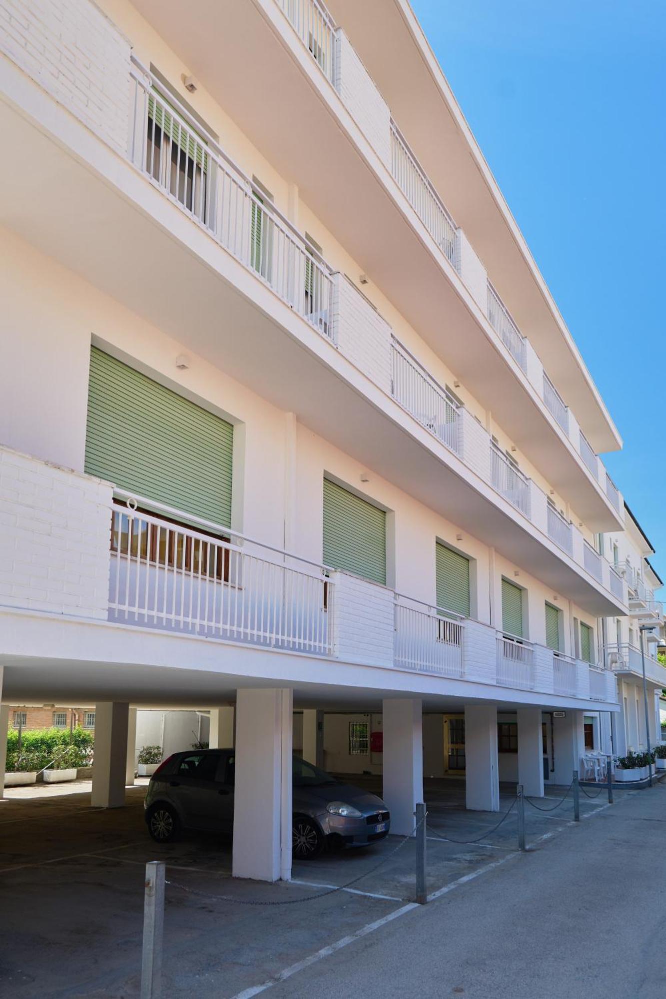 Hotel Jolanda بيلاريا-إيجيا مارينا المظهر الخارجي الصورة