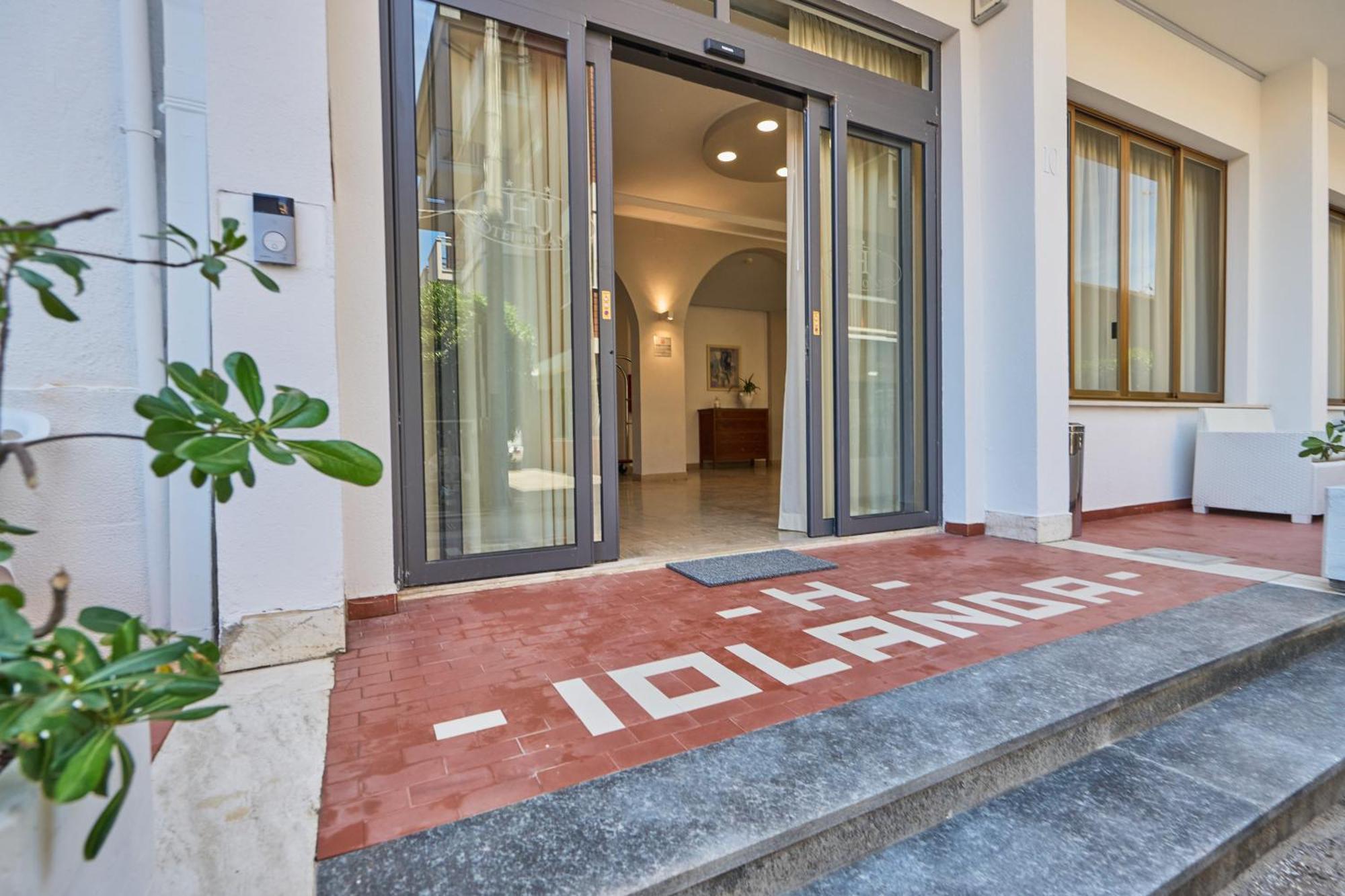 Hotel Jolanda بيلاريا-إيجيا مارينا المظهر الخارجي الصورة
